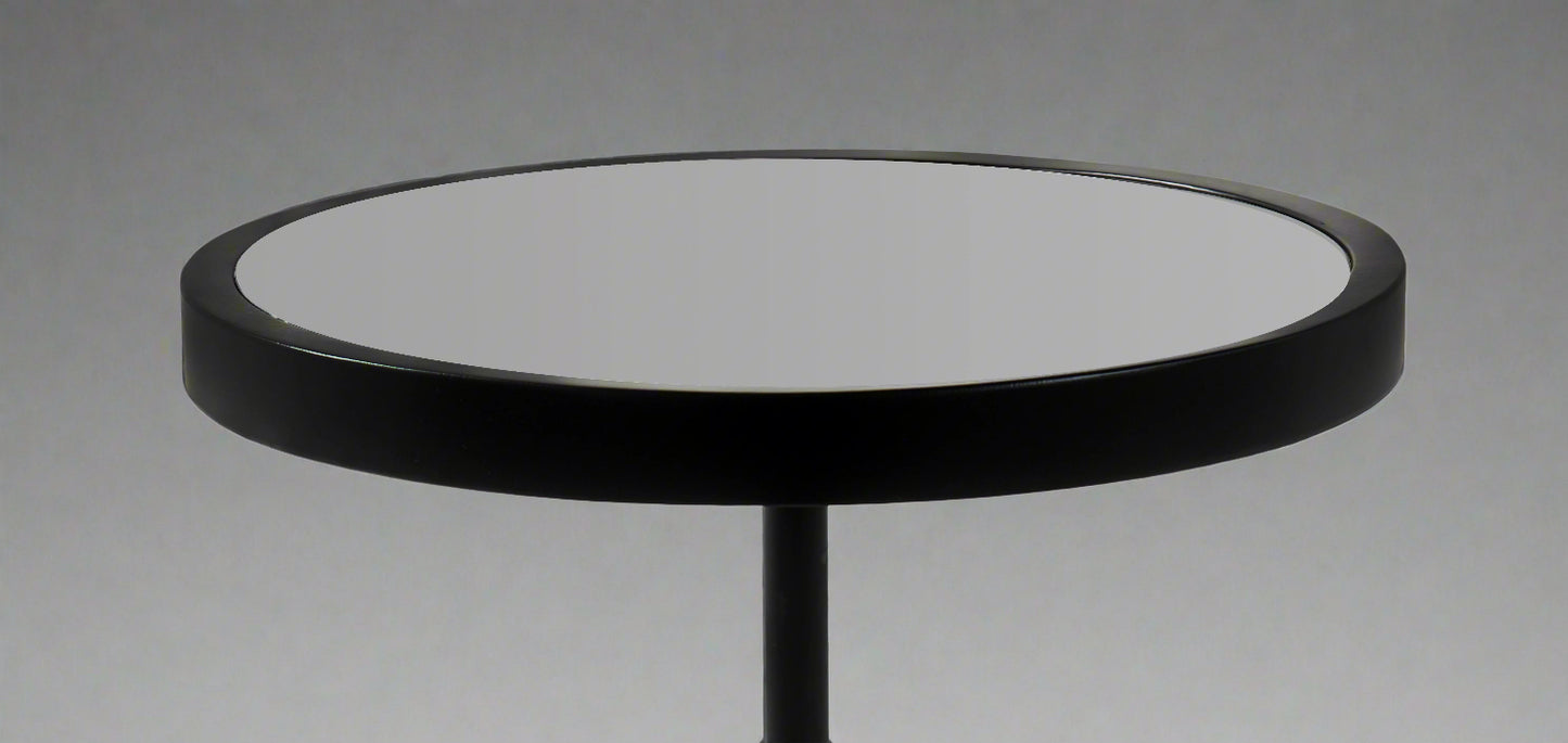 The Black Pedestal (Glass Surface)