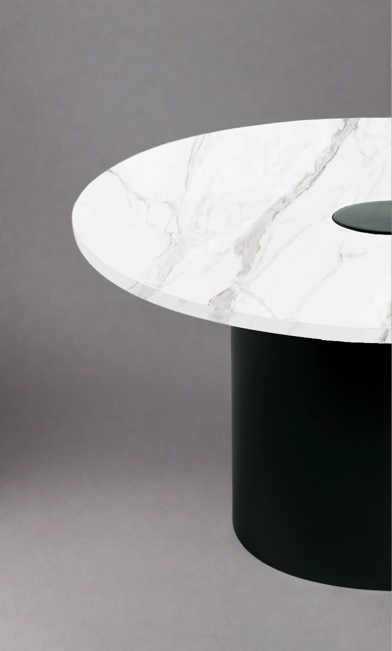 The Classic Greek Calacatta (Black Round Base)