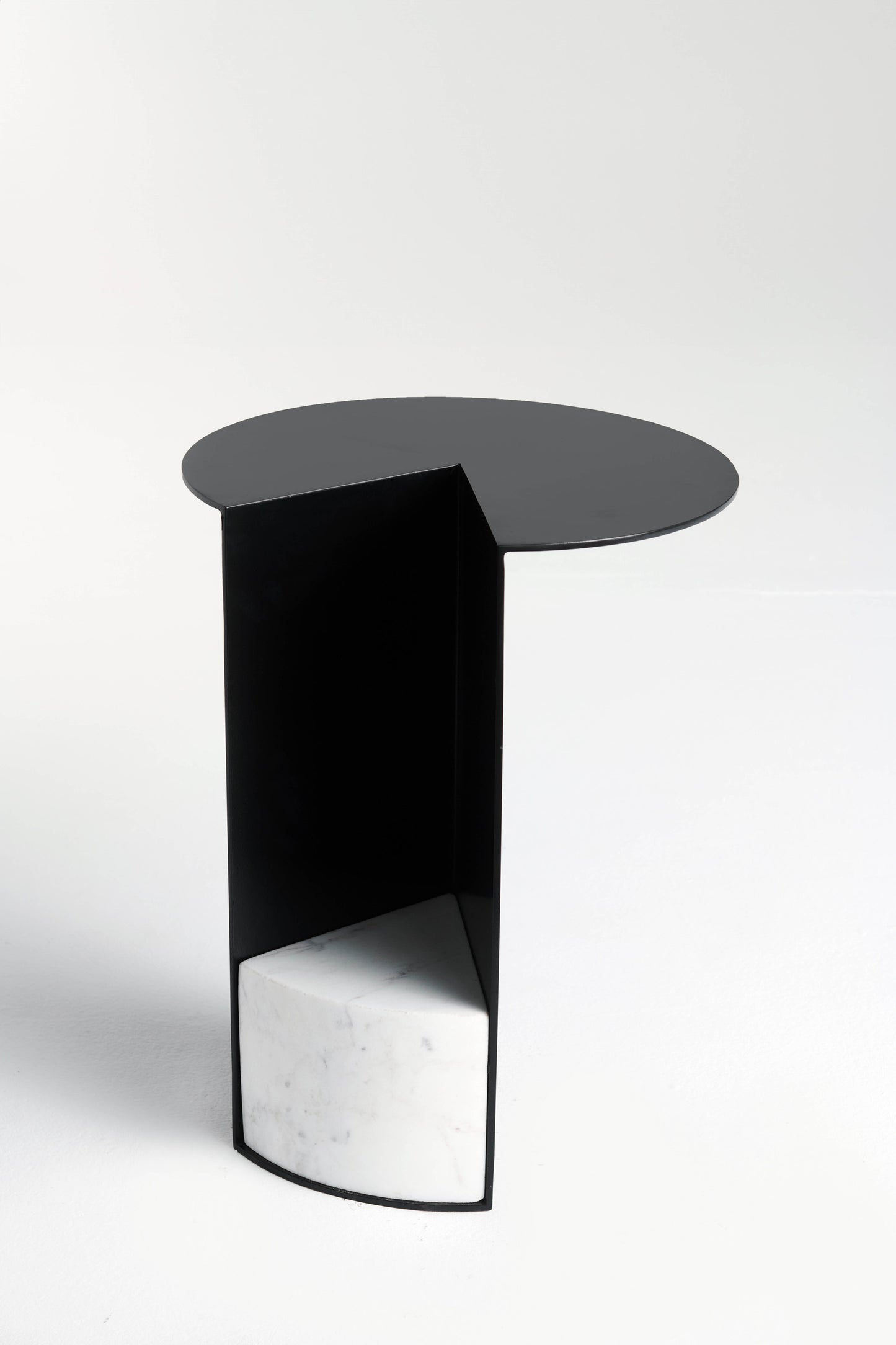 The Cantilever (Black X White)