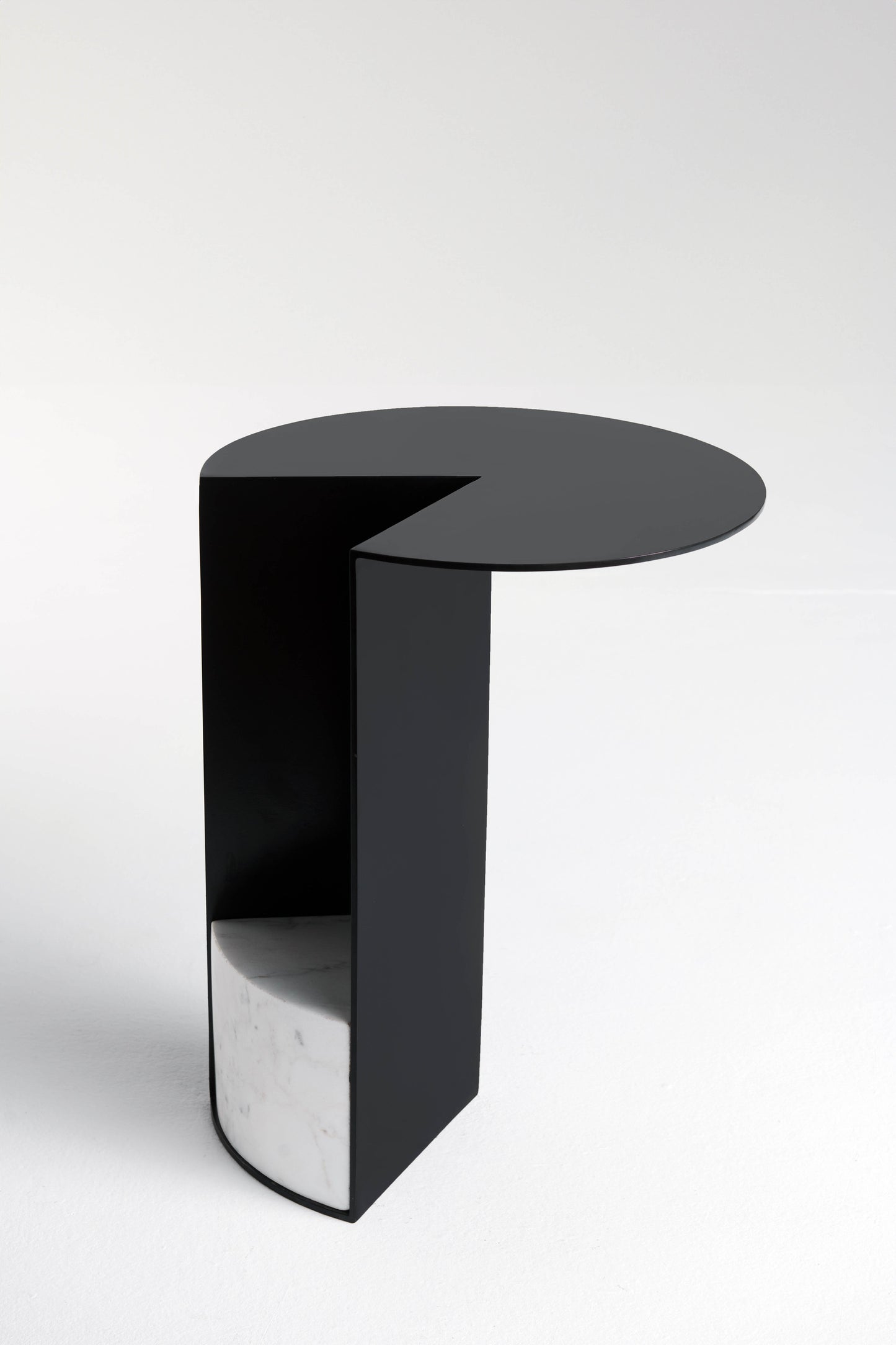 The Cantilever (Black X White)